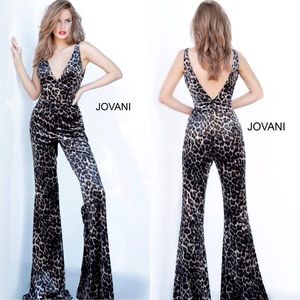 Jovani Animal Print V Neck Stretch Velvet Prom Jumpsuit 8012 Size 00